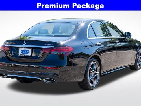 Used 2023 Mercedes-Benz E 350 4MATIC Sedan w/ Premium Package image 7