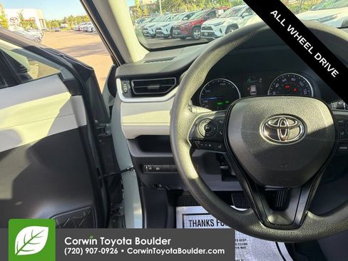 Used 2020 Toyota RAV4 XLE w/ Convenience Package AWD/4WD image 26