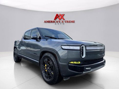 Used 2022 Rivian R1T Adventure image 7