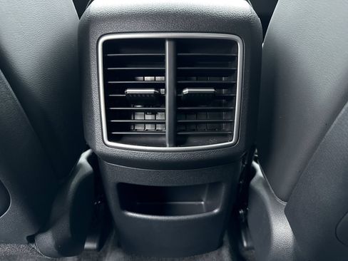 Used 2024 Kia Sportage EX FWD image 22