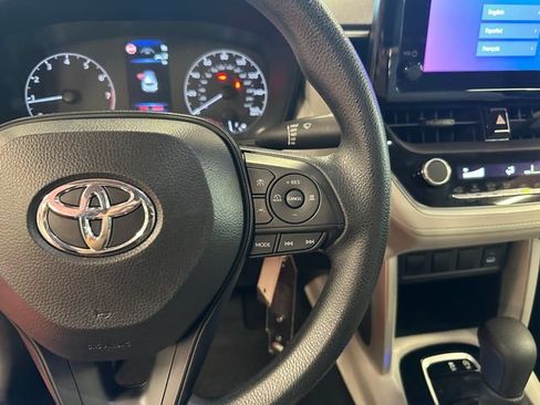 Certified 2024 Toyota Corolla Cross L FWD image 20