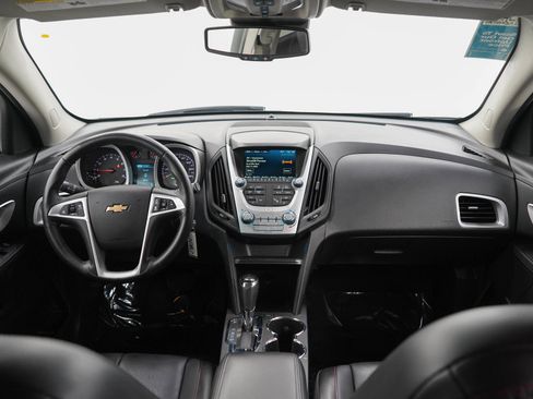 Used 2017 Chevrolet Equinox LT AWD/4WD image 13