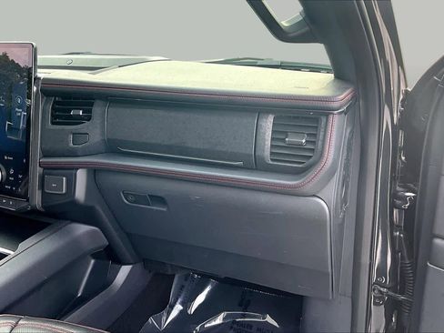 Used 2024 Ford Expedition Max Limited RWD image 18