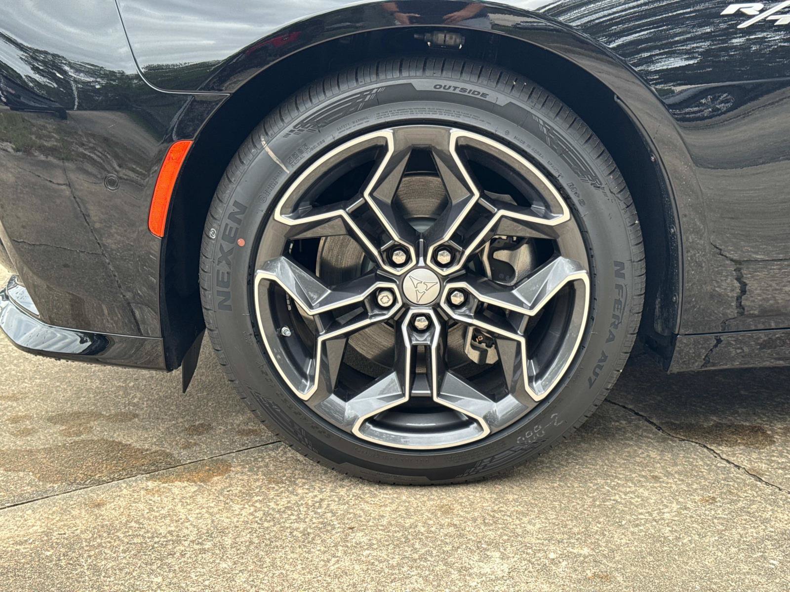 New 2026 Dodge Charger R/T AWD/4WD image 10