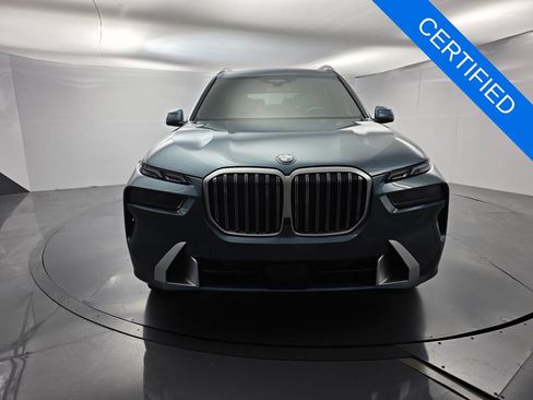 Certified 2024 BMW X7 xDrive40i image 2