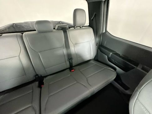 Used 2022 Ford F150 XL w/ Equipment Group 101A High RWD image 14