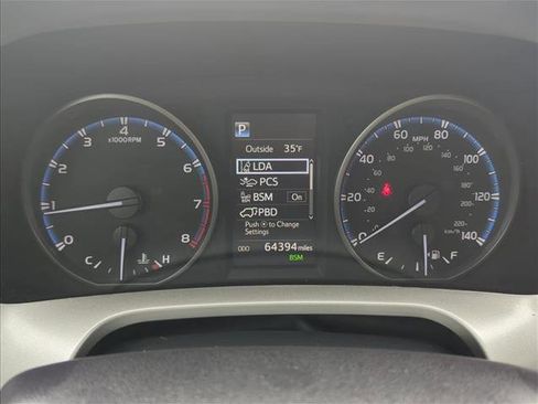 Used 2018 Toyota RAV4 XLE image 12