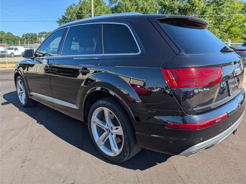 Used 2019 Audi Q7 3.0T Prestige w/ Prestige Package AWD/4WD image 3