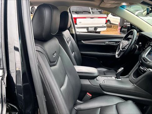 Used 2019 Cadillac XT5 Luxury image 8