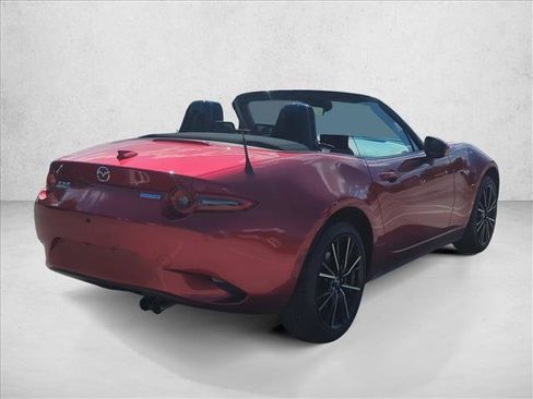 Used 2026 MAZDA MX-5 Miata Grand Touring RWD image 7