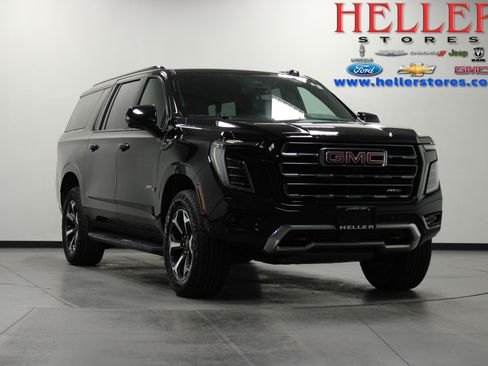 Used 2025 GMC Yukon XL AT4 AWD/4WD image 1