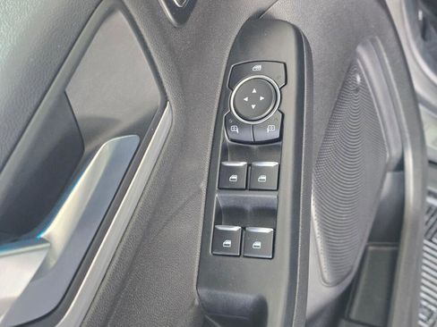 Used 2024 Ford Escape Platinum image 21