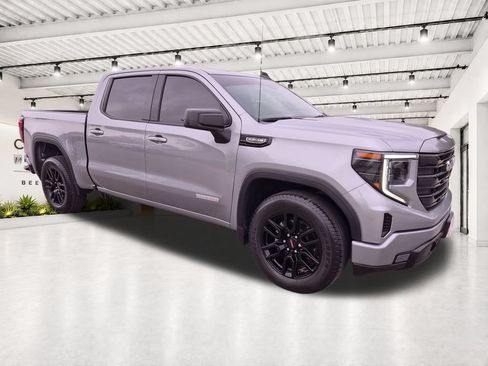 Used 2024 GMC Sierra 1500 Elevation RWD image 1