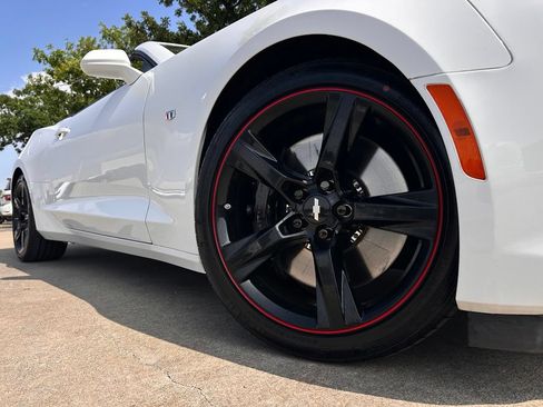 Used 2023 Chevrolet Camaro SS RWD image 3