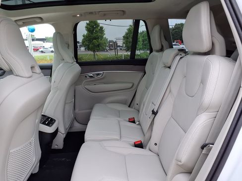 New 2026 Volvo XC90 B6 Ultra w/ Lounge Package AWD/4WD image 15