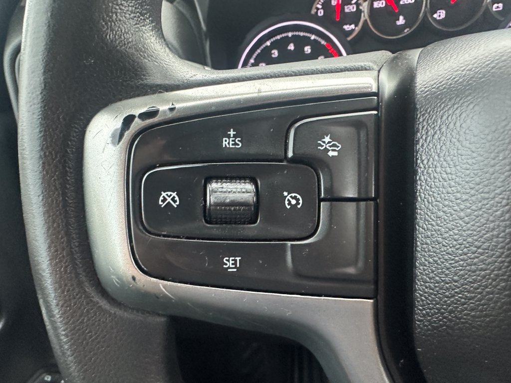 Used 2021 Chevrolet Silverado 1500 Custom w/ Custom Max Trailering Package AWD/4WD image 19