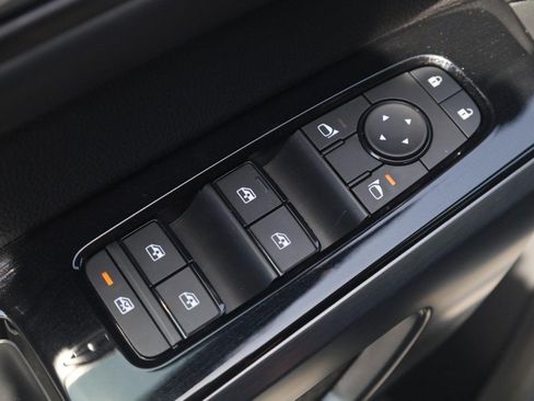 New 2026 Nissan Pathfinder SL AWD/4WD image 11