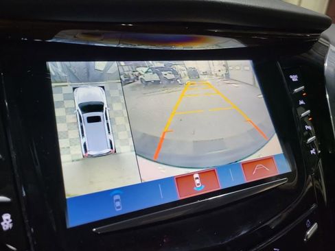 Used 2017 Cadillac Escalade Premium Luxury image 19