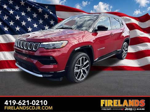 Used 2025 Jeep Compass Limited w/ Elite Group AWD/4WD image 1