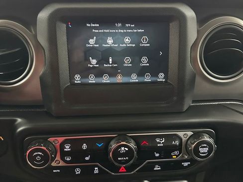 Used 2022 Jeep Wrangler Unlimited Sport image 24