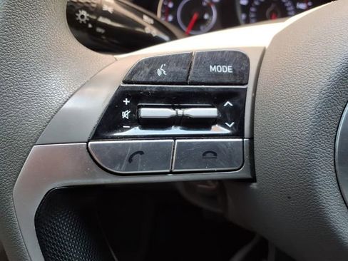 Used 2023 Hyundai Elantra SEL FWD image 24