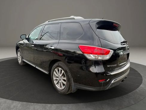 Used 2015 Nissan Pathfinder SV w/ Trailer Tow Package AWD/4WD image 7