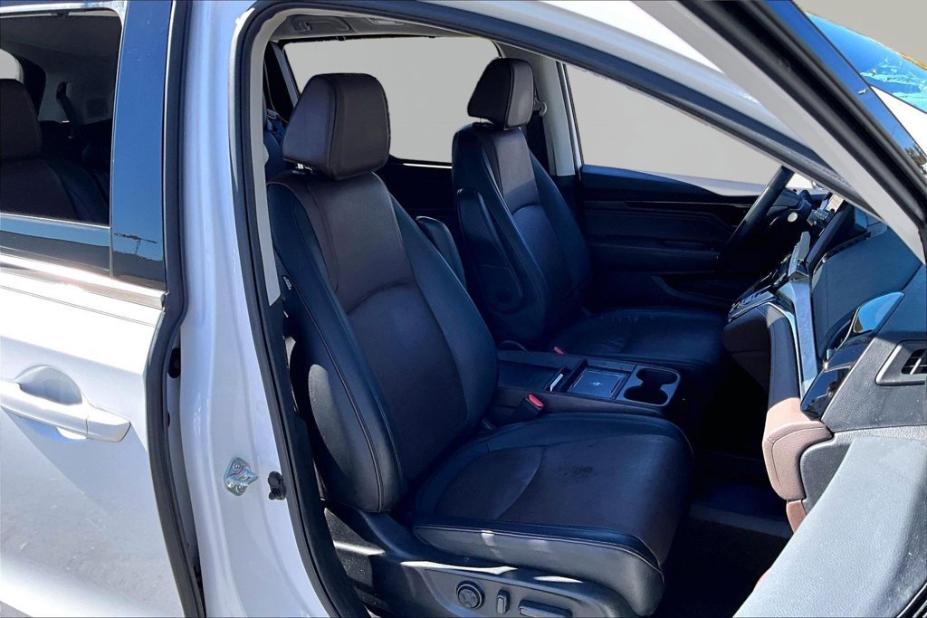 Used 2025 Honda Odyssey Elite image 23