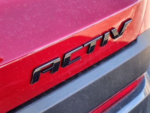 New 2026 Chevrolet Equinox ACTIV w/ Convenience Package III FWD image 5