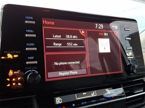 Used 2024 Toyota Sienna LE image 22