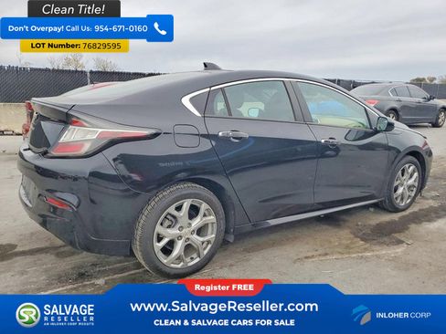 Used 2016 Chevrolet Volt Premier w/ Driver Confidence Package image 4