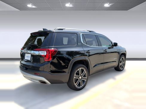 Used 2022 GMC Acadia SLT w/ Technology Package FWD image 9