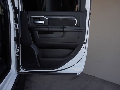 Used 2025 RAM 2500 Big Horn image 47