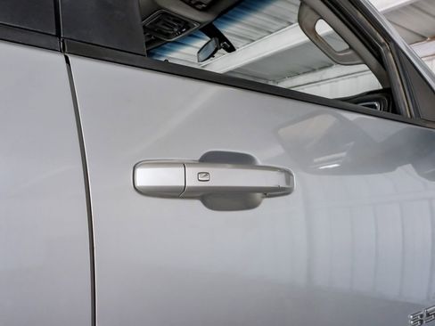 Used 2022 Chevrolet Silverado 3500 LT w/ Convenience Package image 41