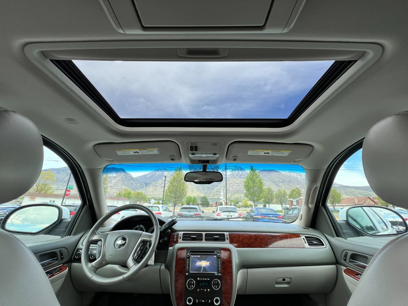 Used 2012 Chevrolet Tahoe 4WD Hybrid image 19