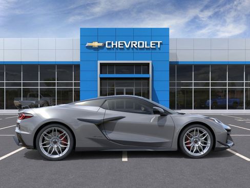 New 2025 Chevrolet Corvette Z06 image 5