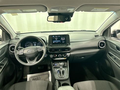 Used 2023 Hyundai Kona SEL w/ Cargo Package image 18