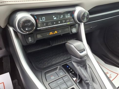 Used 2024 Toyota RAV4 XLE Premium AWD/4WD image 18