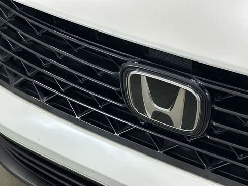 Used 2025 Honda Accord SE image 29