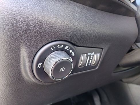 New 2026 Jeep Compass Latitude image 35