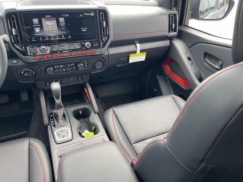 New 2027 Nissan Frontier PRO-4X w/ Pro Premium Package AWD/4WD image 14