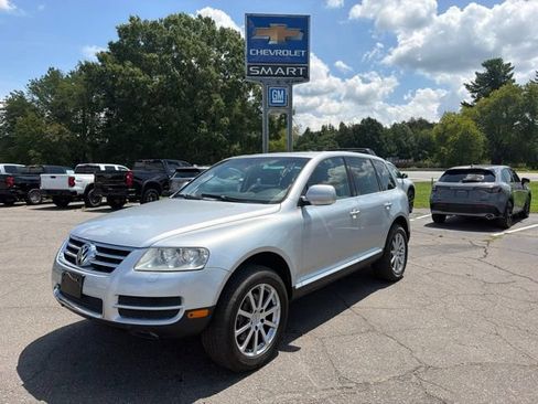 Used 2006 Volkswagen Touareg V10 TDI AWD/4WD image 1