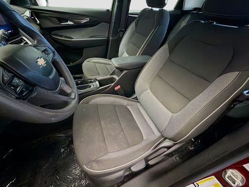 Used 2024 Chevrolet TrailBlazer LS w/ LS Confidence Package FWD image 11