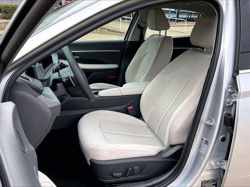 Used 2024 Hyundai Sonata SEL image 7