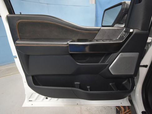 Used 2023 Ford F150 Platinum w/ Equipment Group 701A High image 5