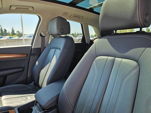 Used 2023 Audi Q5 2.0T Premium Plus image 24