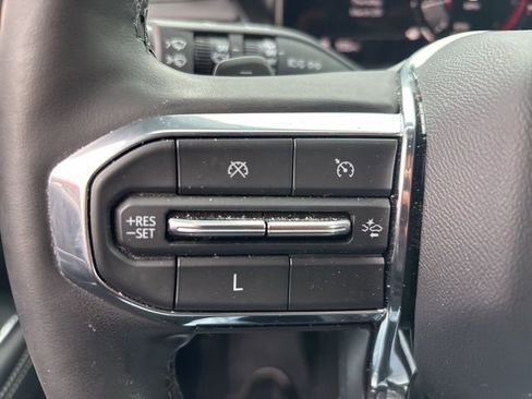 Used 2024 GMC Acadia Elevation w/ Luxury Package image 20