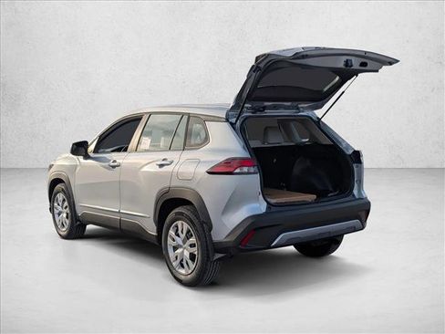 New 2026 Toyota Corolla Cross L image 9