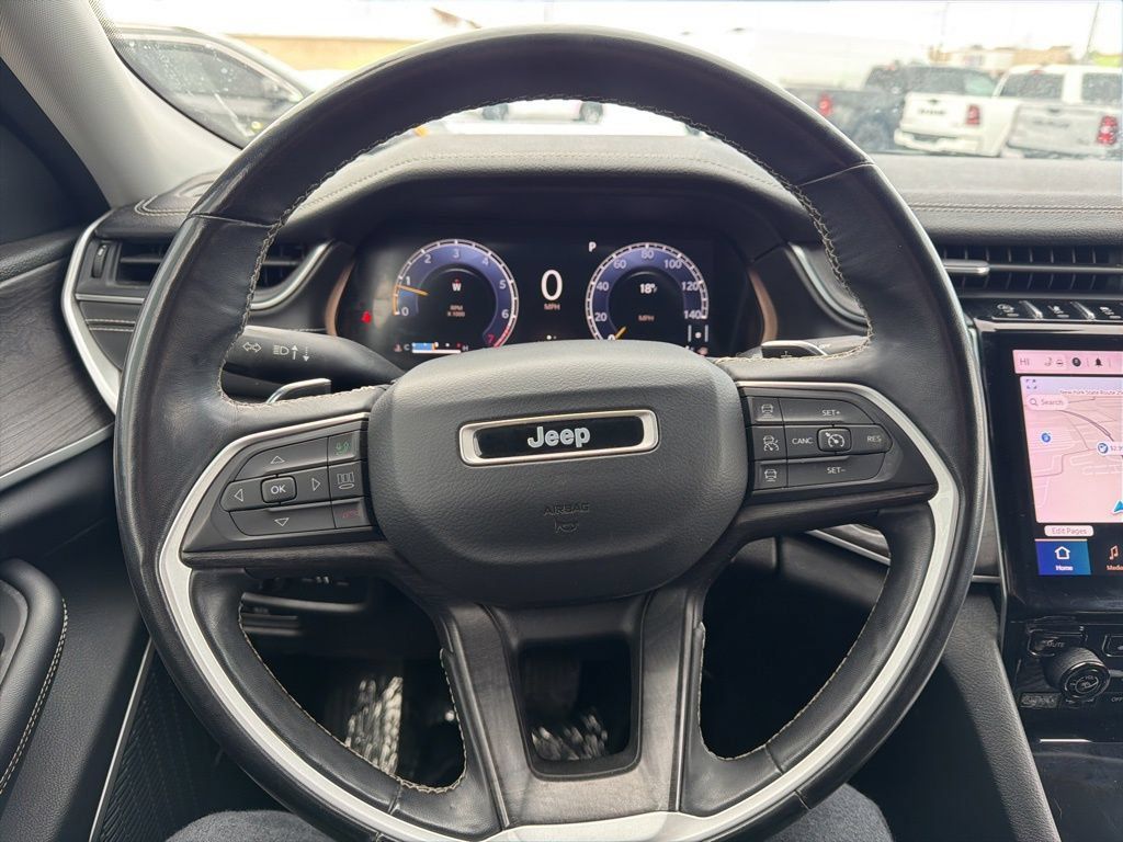 Used 2021 Jeep Grand Cherokee L Limited AWD/4WD image 19