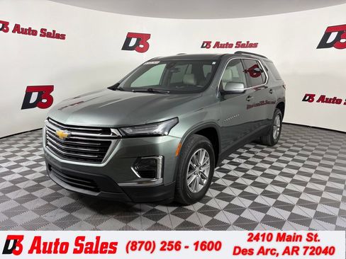 Used 2022 Chevrolet Traverse LT AWD/4WD image 1