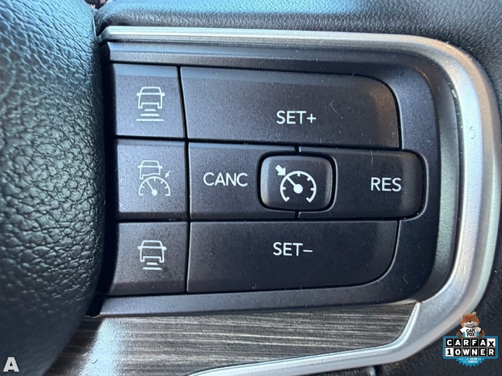Used 2024 Jeep Wagoneer Series II w/ Flexible Seating Group RWD image 23